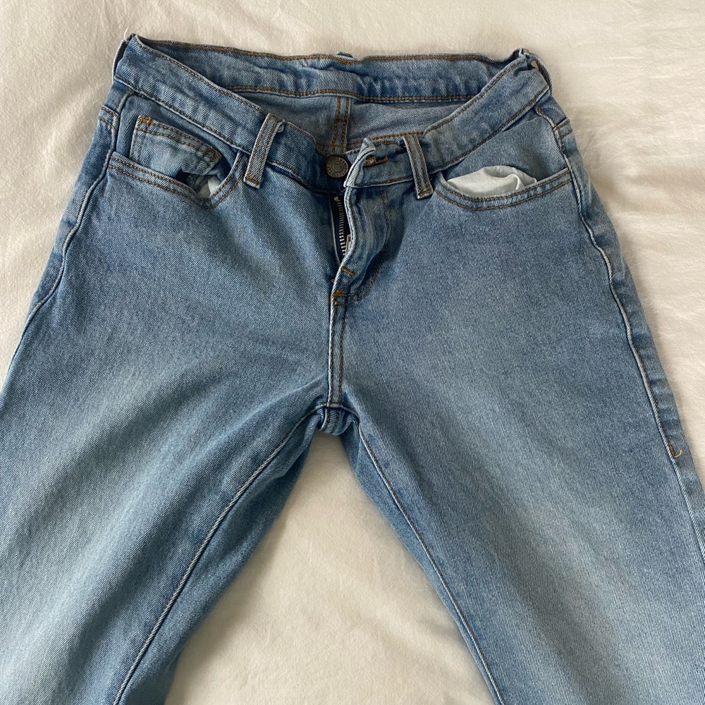 Brandy Melville low waisted jeans